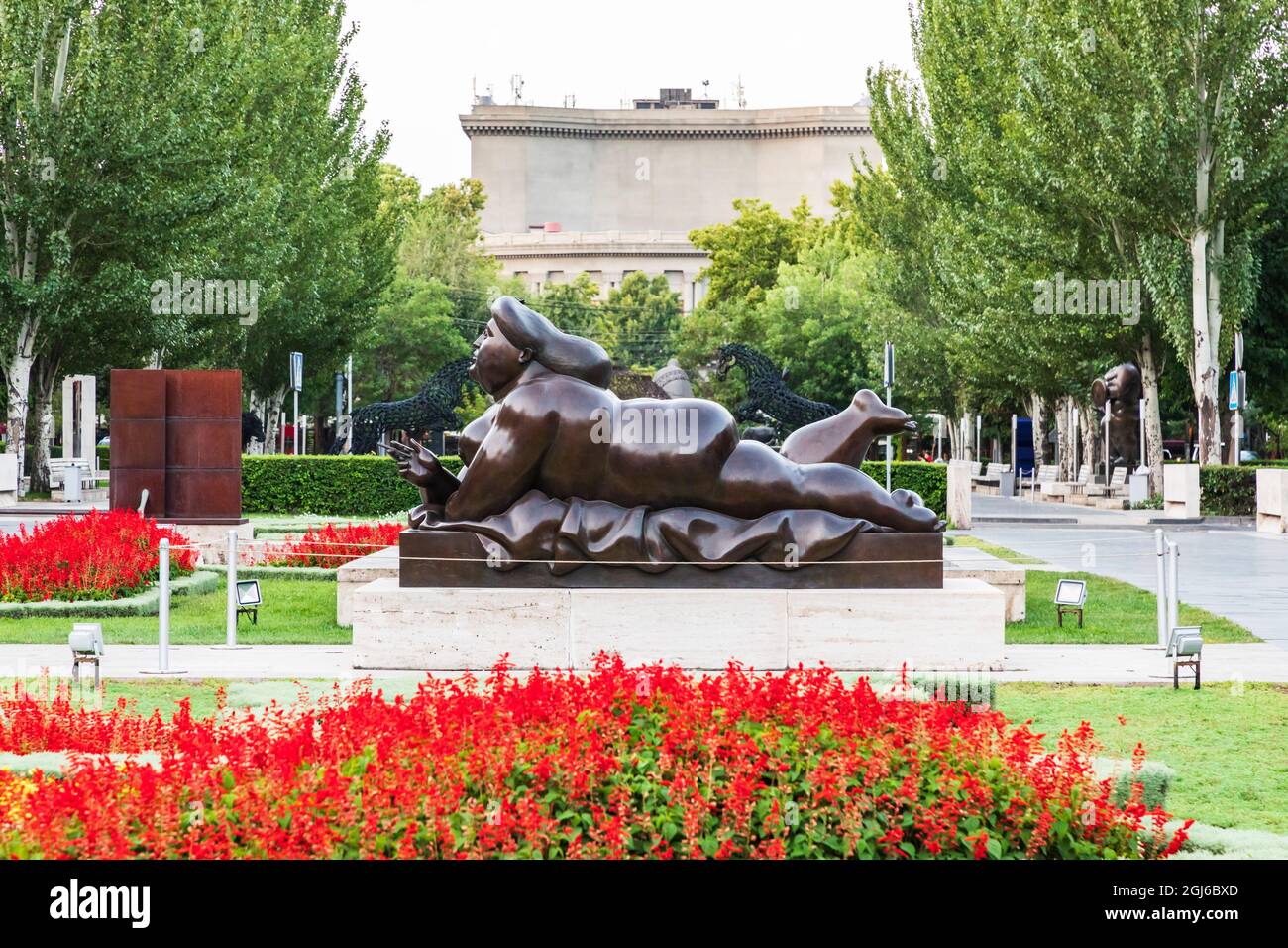cigarillo woman banque d image et photos alamy