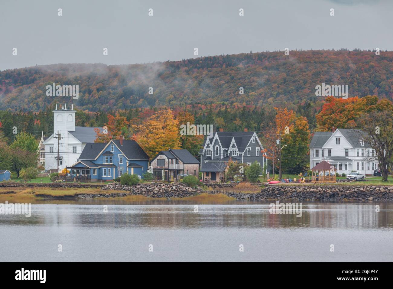 Canada, Nouvelle-Écosse, Granville Ferry. Ville sur la rivière Annapolis Royal en automne. Banque D'Images