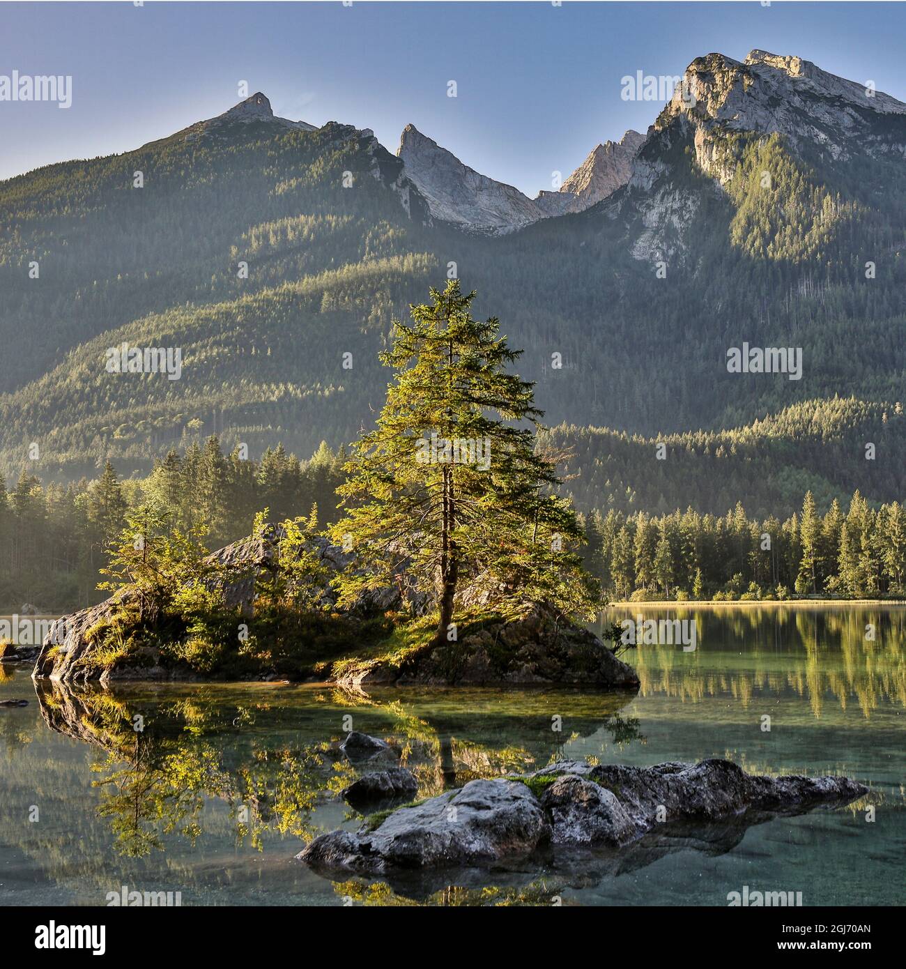 Europe, Allemagne, Bavière, Ramsau BEI Berchtesgaden, lac Hintersee au matin lumière Banque D'Images