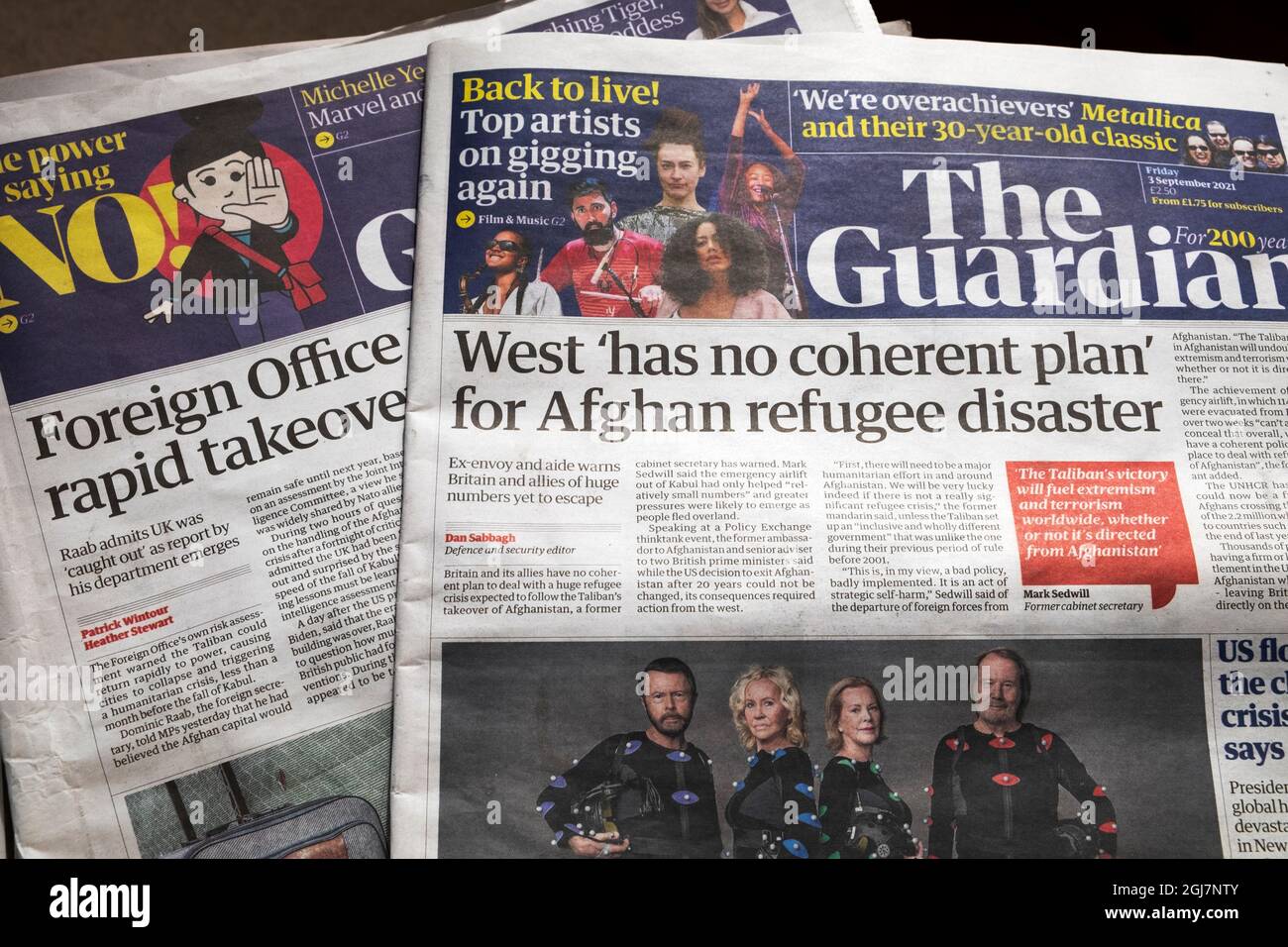 'West 'n'a pas de plan cohérent' pour la catastrophe des réfugiés afghans' en première page le journal Guardian titre le 3 septembre 2021 à Londres Angleterre Royaume-Uni Banque D'Images