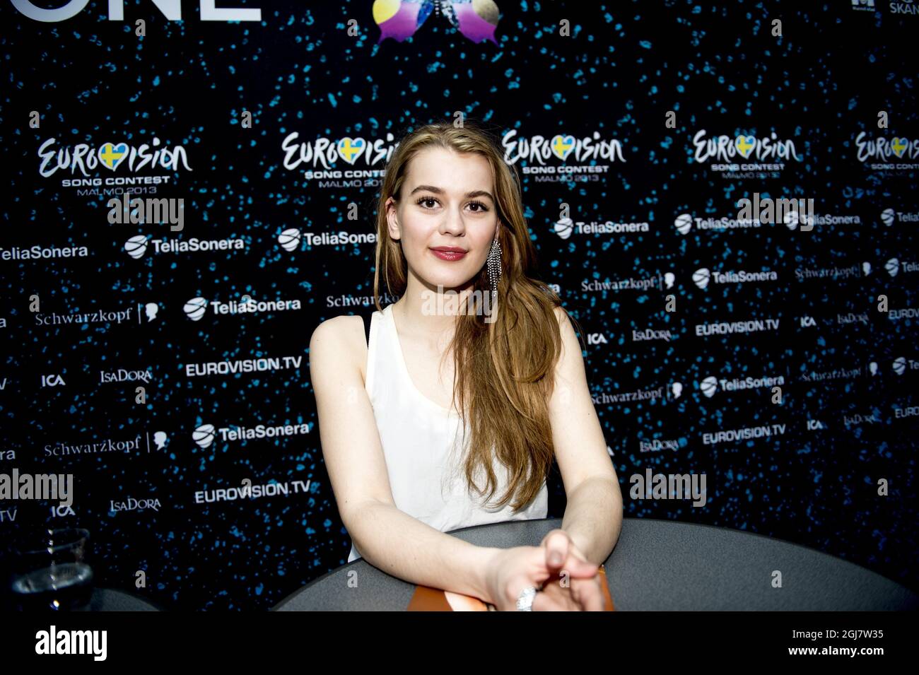 Singer Emmelie de Forest du Danemark est vu lors d'une conférence de presse à Malmo, Suède, le 6 mai 2014. Emmelie de Forest est la contribution danoise aux finales du Concours Eurovision de la chanson qui se tiendra la semaine prochaine à Malmo, en Suède. Banque D'Images