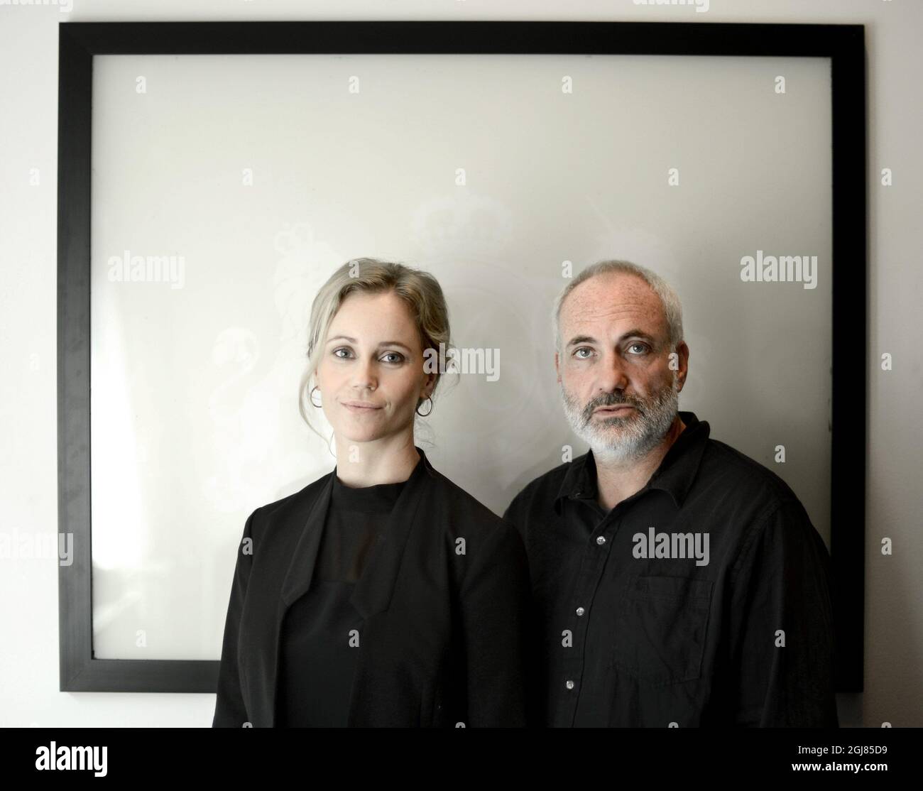 STOCKHOLM 2013-09-19 l'actrice suédoise Sofia Helin et l'acteur danois Kim Bodnia font la promotion de la nouvelle saison du thriller suédois-danois « The Bridge » à Stockholm, en Suède, le 23 septembre 2013. Foto: Pontus Lundahl / SCANPIX / Kod 10050 Banque D'Images