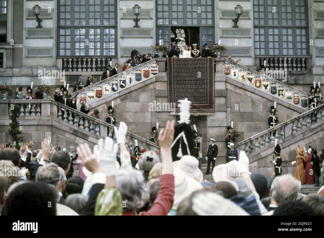 STOCKHOLM 1976-06-19 *pour vos dossiers* le mariage du roi Carl Gustaf et de Silvia Sommerlath à Stockholm, Suède, 19 juin 1976 Foto: SVT / Kod: 5600 Banque D'Images