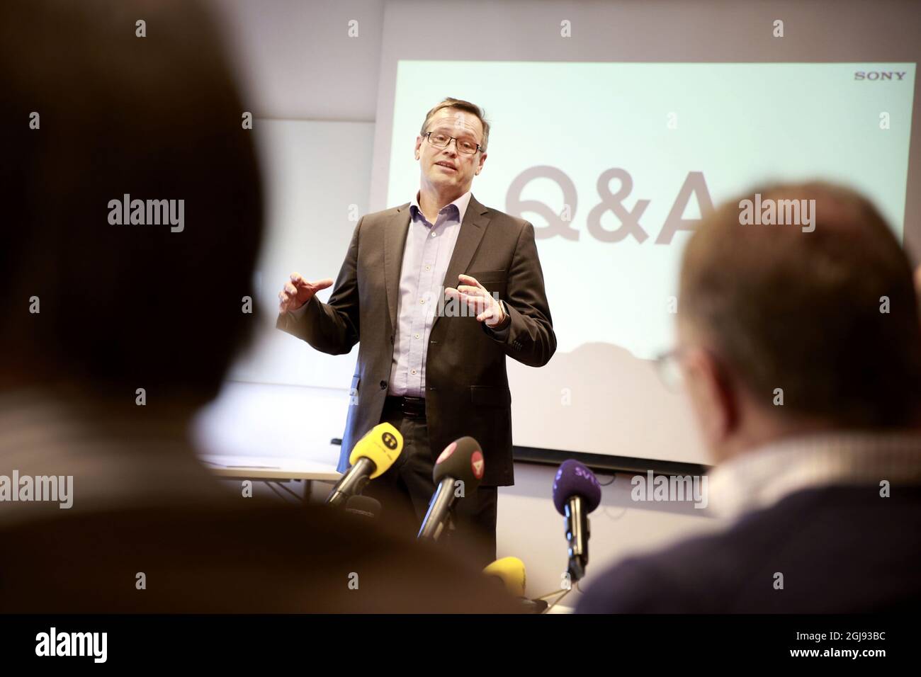 Bengt-Arne Molin, PDG de Sony Mobile Communications, s'exprime lors d'une conférence de presse à Lund, dans le sud de la Suède, le 09 mars 2015. Sony Mobile a annoncé lundi la mise à pied d'environ 1,000 employés au bureau de la société à Lund, en Suède. Aujourd'hui, l'entreprise compte environ 2,200 employés, dont 400 consultants. Sony Mobile Communications compte près de 8,500 employés dans le monde. Poto: OLA Torkelsson / TT / code 75777 Banque D'Images