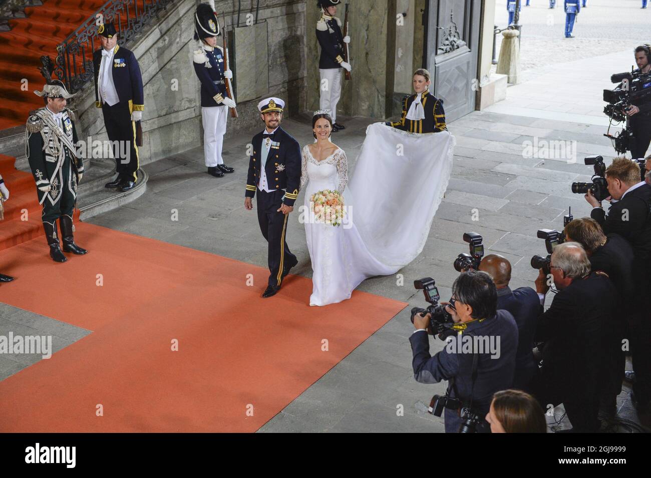 STOCKHOLM 20150613 la princesse Sofia et le prince Carl Philip après leur mariage dans la Chaillon royale à Stockholm, Suède, le 13 juin 2015. Foto Henrik Montgomery / TT Kod 10060 Banque D'Images