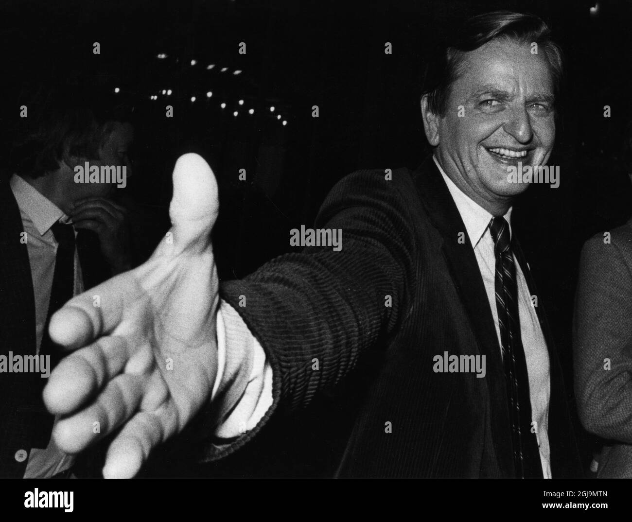 STOCKHOLM 19820919. Le chef social-démocrate Olof Palme le soir des élections après les élections générales 1982. La Suède a de nouveau un gouvernement socialiste depuis 1976. Il y a 25 ans, l'ancien Premier ministre suédois et chef du parti social-démocrate Olof Palme a été tué par balle dans la rue Sveavagen, dans le centre de Stockholm, le 28 février 1986. Photo: Per Kagrell / XP / SCANPIX / Kod: 26 Banque D'Images