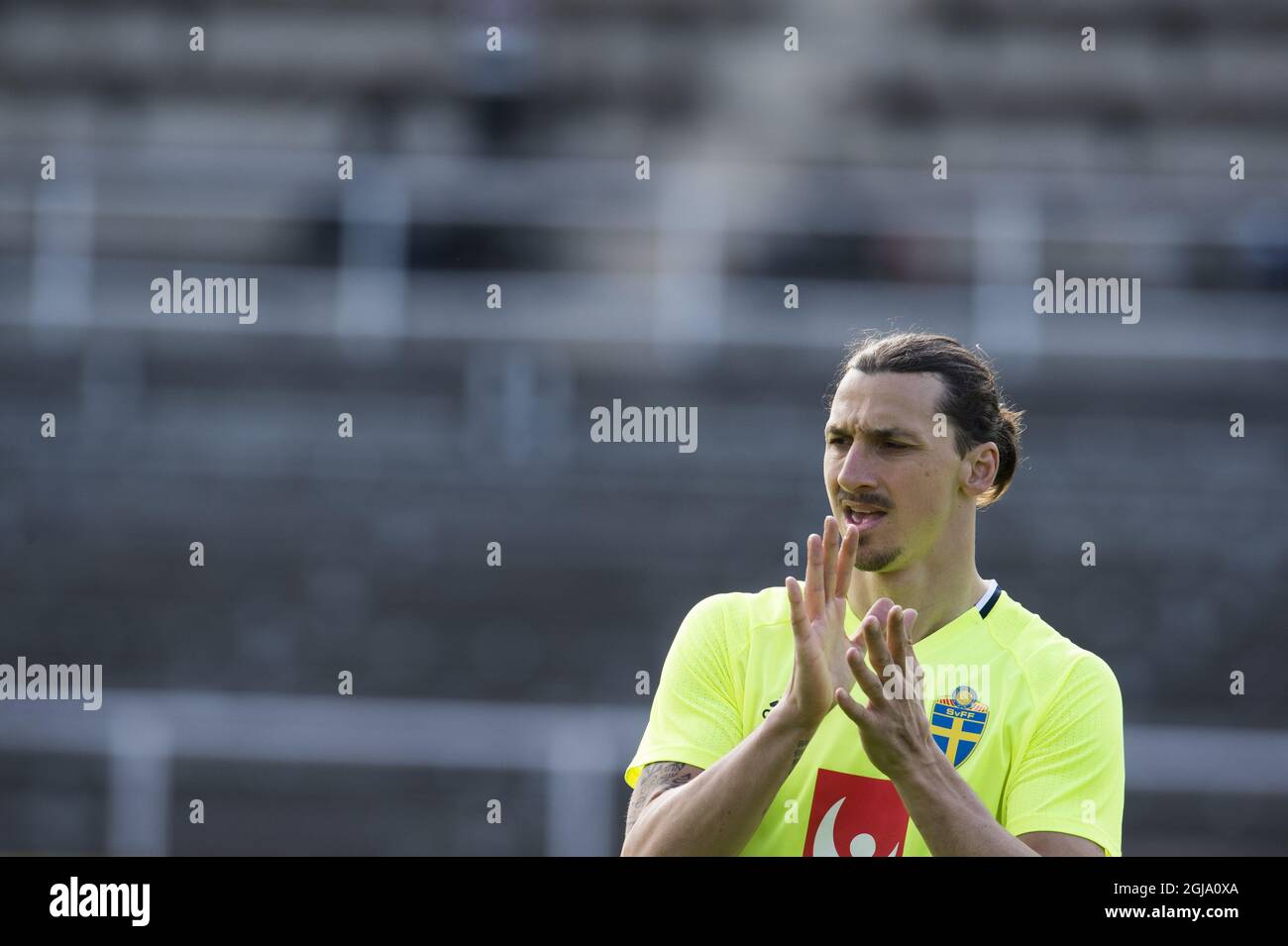 STOCKHOLM 2016-05-28 Zlatan Ibrahimovic photographié pendant le camp d'entraînement Euro 2016 de l'équipe nationale suédoise de football au stade olympique de Stockholm, en Suède, le 28 mai 2016. Photo: Erik Nylander / TT / Kod 11540 ** SUÈDE OUT ** Banque D'Images