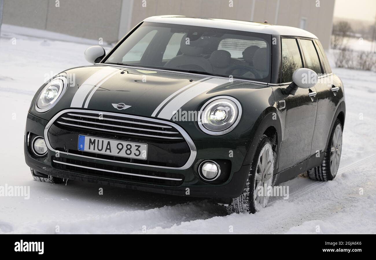 UPPSALA 2016-01-13 Mini Clubman Cooper D automate. Foto: Anders Wiklund / TT Kod 10040 voiture, circulation, route, rue, transport, communication, Banque D'Images