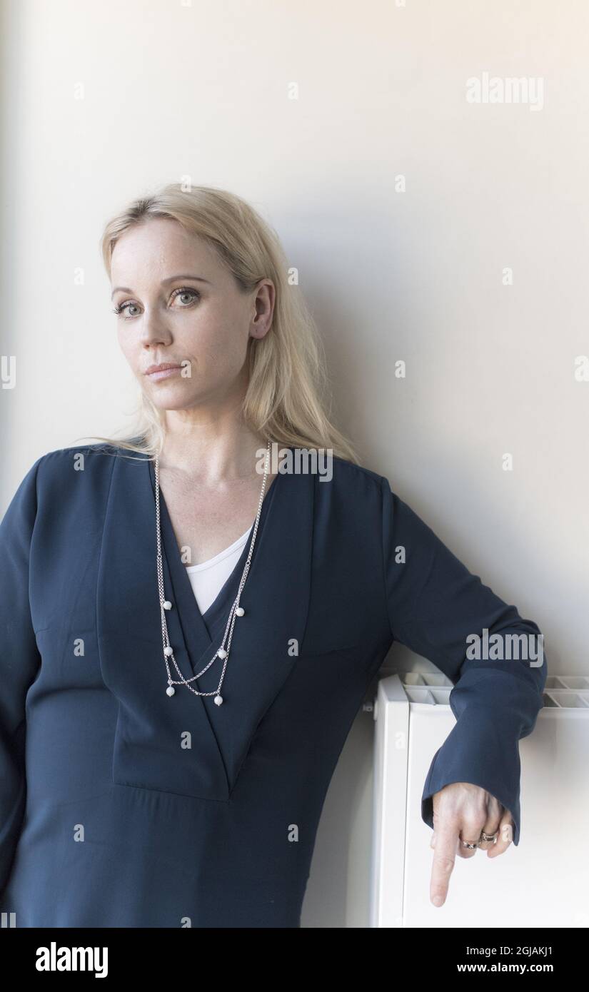 STOCKHOLM 2017-04-03 actrice suédoise Sofia Helin. Helin est connue pour son rôle comme Saga Noren dans la série de crimes suédois 'The Bridge' Foto: Staffan Lowstedt / SVD / TT / Kod: 30312 Banque D'Images