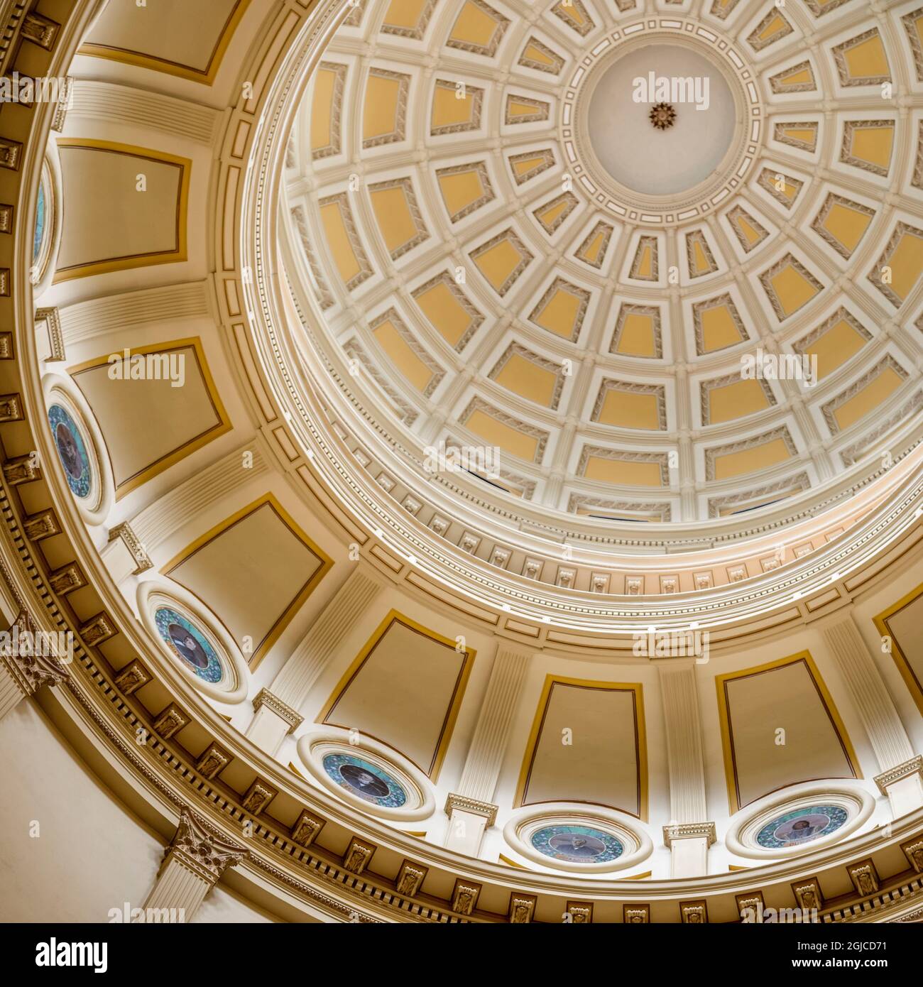 États-Unis, Colorado, Denver. La rotonde à l'intérieur du bâtiment du capitole du Colorado. Banque D'Images