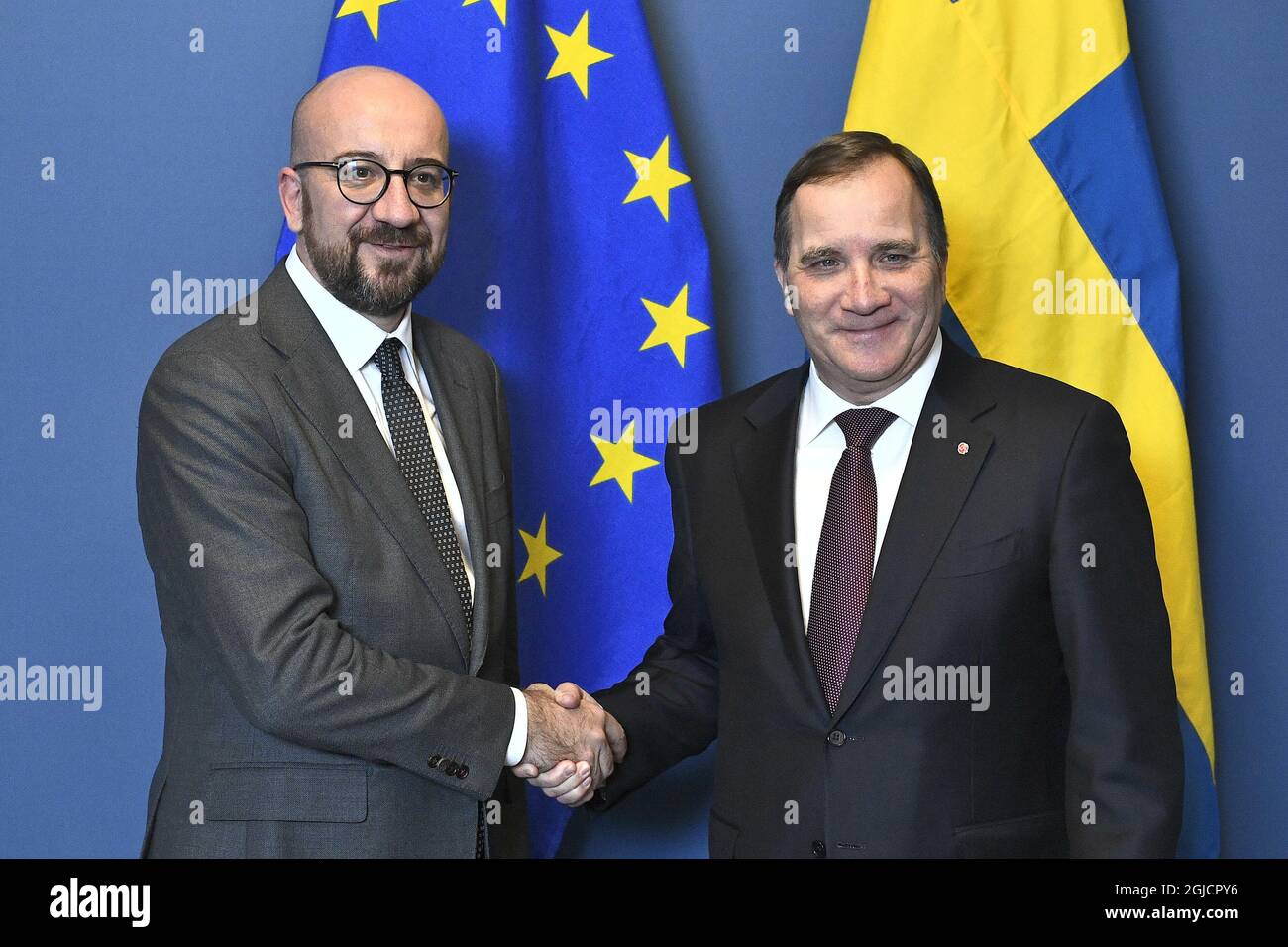 STOCKHOLM 20191107 le Premier ministre suédois Stefan Lofven (R) accueille le nouveau président du Conseil européen, Charles Michel Premier ministre belge, dans la maison d'Adelcrantzska à Stockholm, le jeudi 7 novembre 2019. Photo: Claudio Bresciani / TT / Kod 10090 Banque D'Images