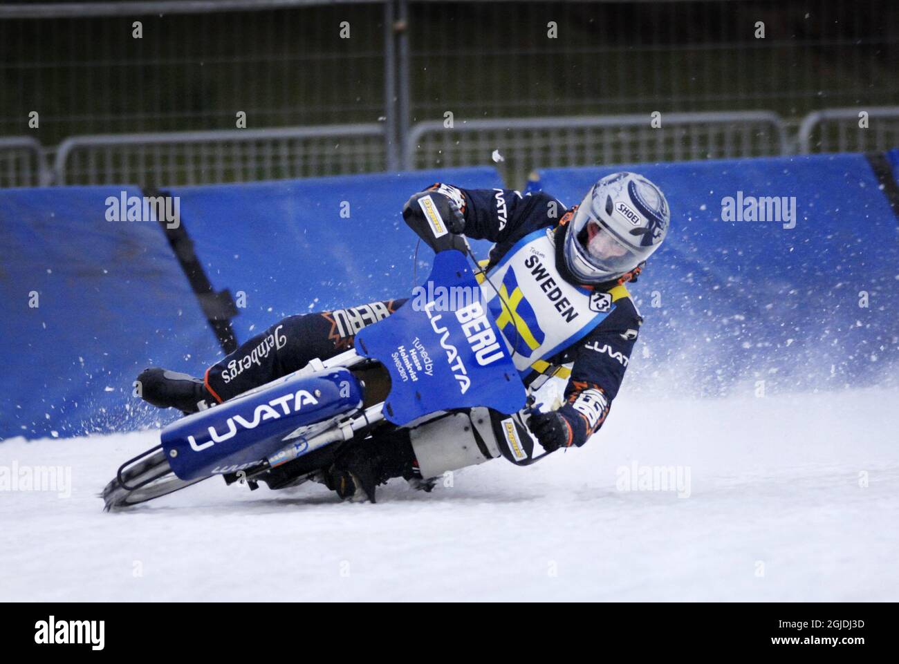 Ice racing Banque de photographies et d'images à haute résolution - Alamy