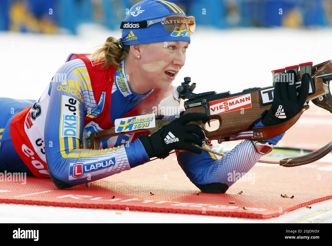 Helena Johnsson, de Suède, a terminé 11e dans la course individuelle féminine de 15 km aux Championnats du monde de biathlon à Ostersund, en Suède. Banque D'Images