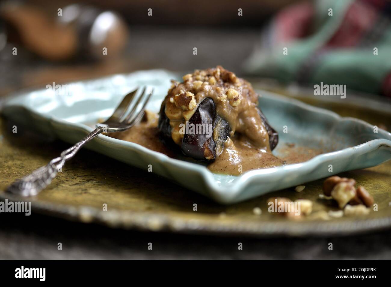 Nourriture persane. Ranginak, dattes farcies aux noix. Photo Janerik Henriksson / TT / code 10010 Banque D'Images