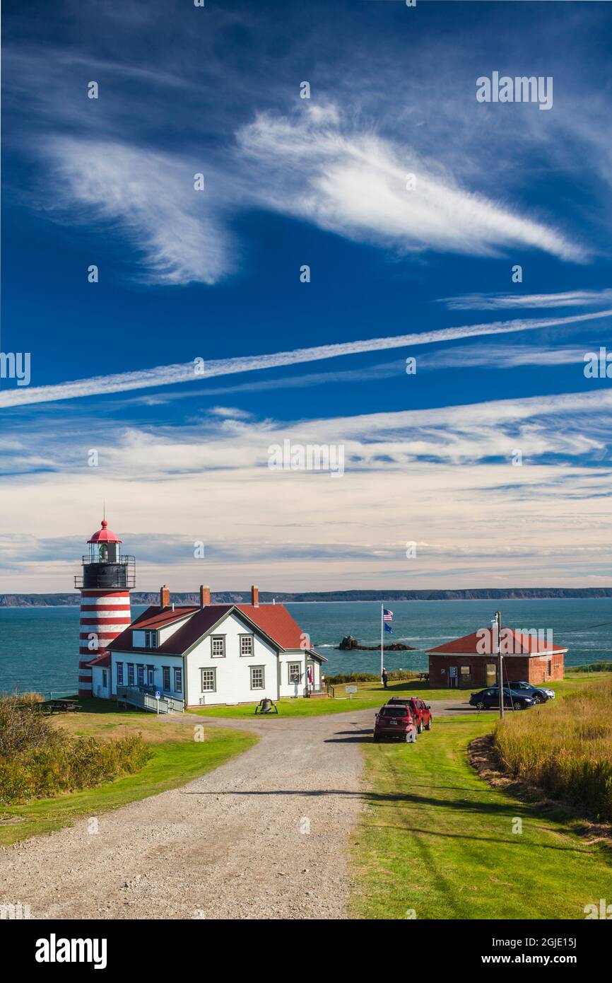 États-Unis, Maine, Lubec. Lumière West Quoddy Head. Banque D'Images