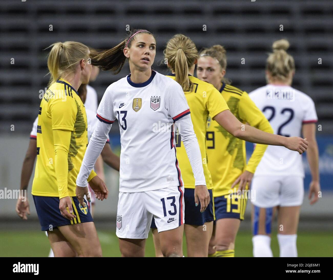 AUTRE RÉCOLTE Alex Morgan des États-Unis réagit après un match international de football amical entre la Suède et les États-Unis à Friends Arena à Stockholm, Suède, le samedi 10 avril 2021. Photo Janerik Henriksson / TT Kod 10010 *SUÈDE OUT* Banque D'Images