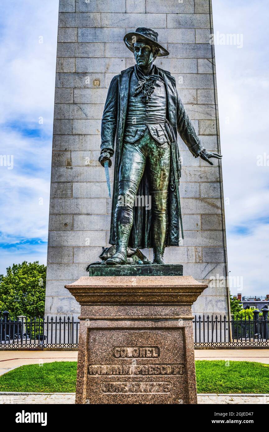 Statue de William Prescott, Bunker Hill Battle Monument, Charlestown, Boston, Massachusetts. Site de la bataille du 17 juin 1775, statue de la Révolution américaine cas Banque D'Images