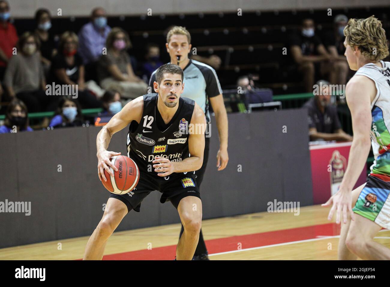 Italie. 08 septembre 2021. Début à la maison pour l'équipe Derthona basket dans Supercoppa Discovery vs Trento au PalaFerraris à Casale. Bertram Tortona contre Dolomiti Energia Trentin 81 - 72. (Photo de Norberto Maccagno/Pacific Press/Sipa USA) crédit: SIPA USA/Alay Live News Banque D'Images