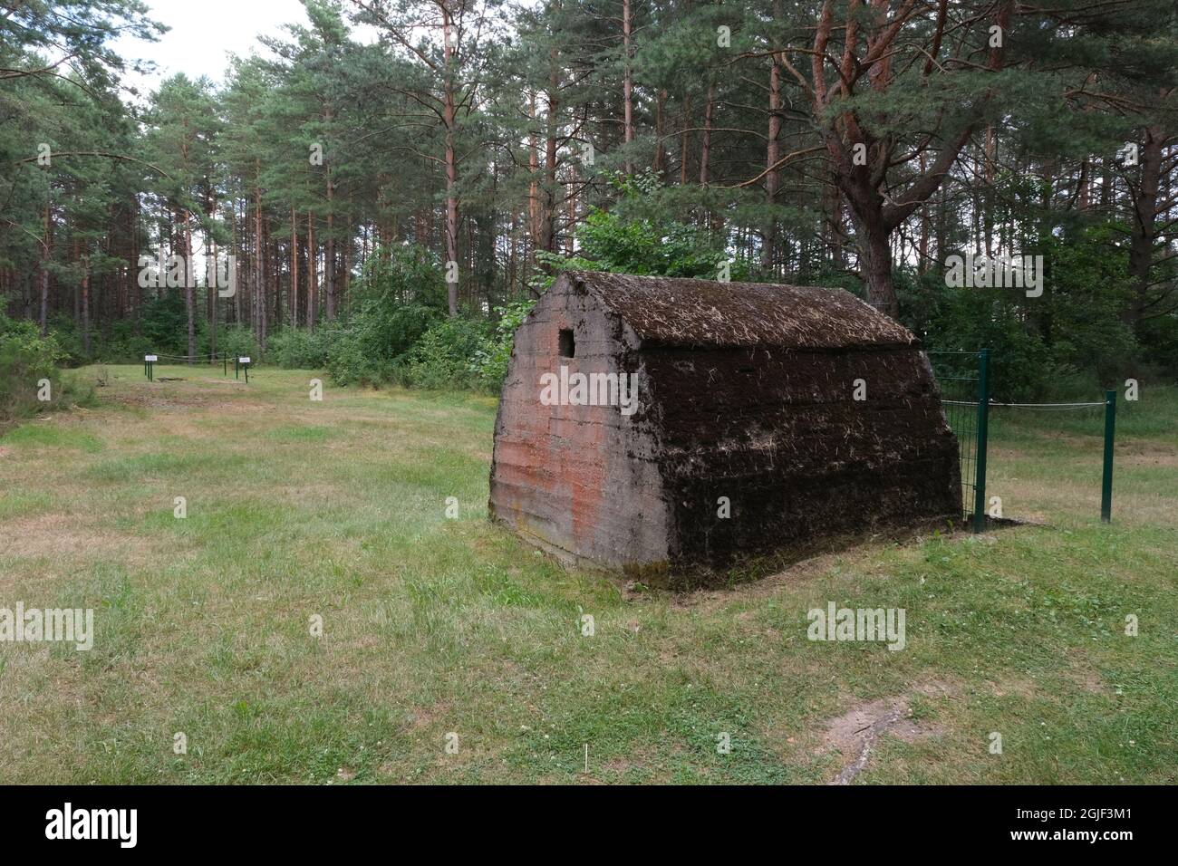 Treblinka, Pologne - 22 juillet 2021 : camp d'extermination, d'exécution et de travail de Treblinka. Site commémoratif. Été jour nuageux Banque D'Images