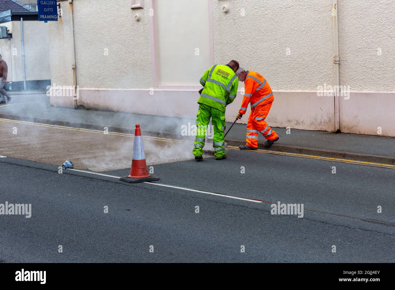 Réfection de la route à Portree Banque D'Images