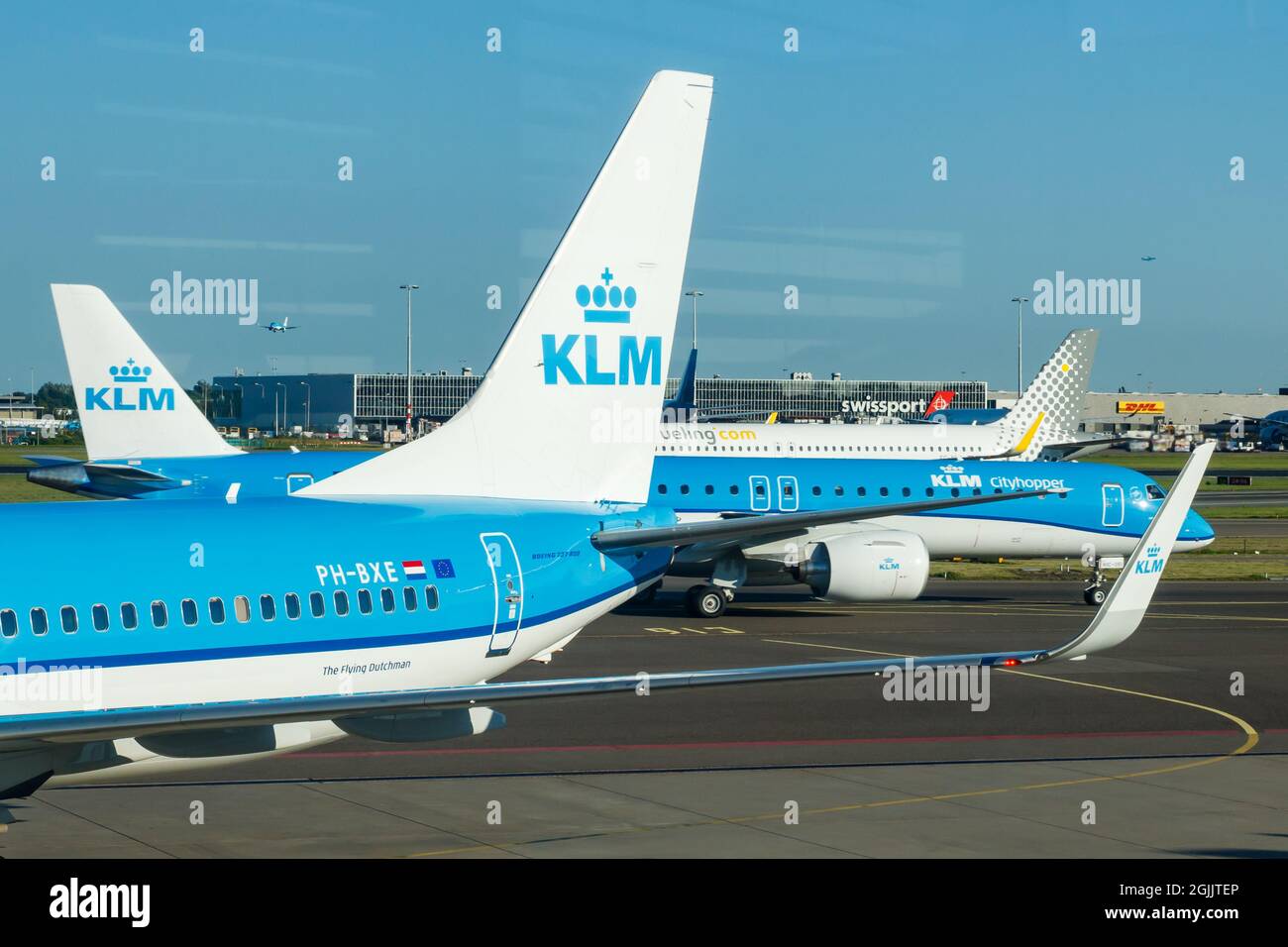 Amsterdam, pays-Bas - 17 juillet 2021 : KLM Plains à l'aéroport de Schiphol. Banque D'Images
