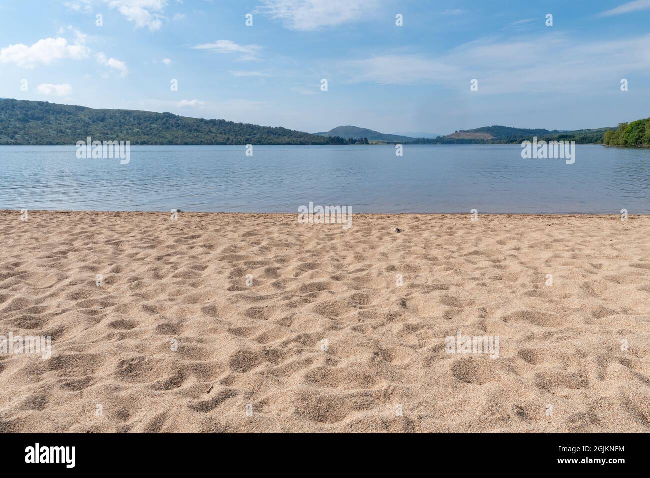 Loch Rannoch Beach - une petite plage de sable informelle située au nord du Loch Rannoch, à Perth et à Kinross, en Écosse, au Royaume-Uni Banque D'Images
