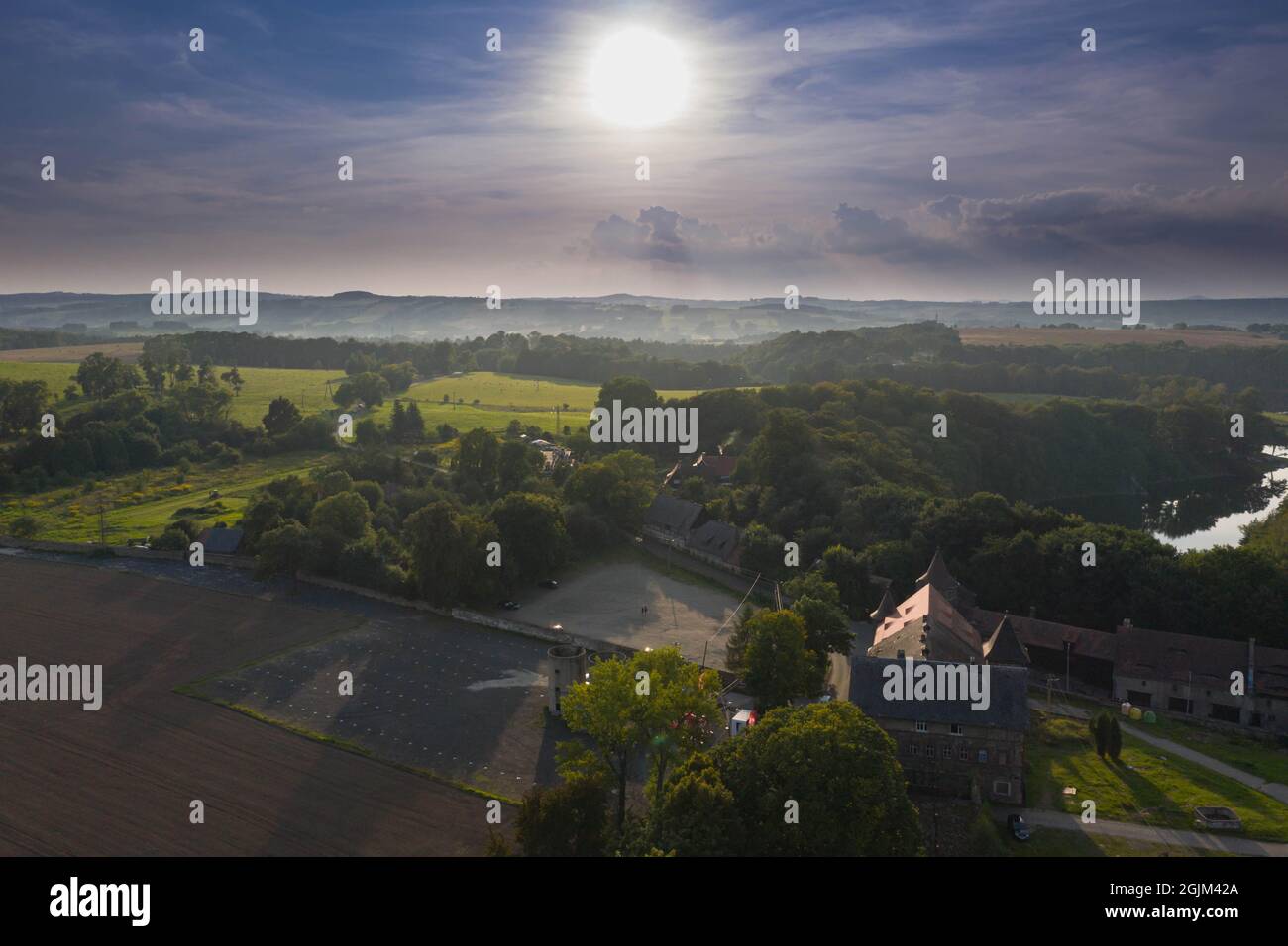 Château de Czocha. Pologne occidentale. Vue depuis le drone. Banque D'Images
