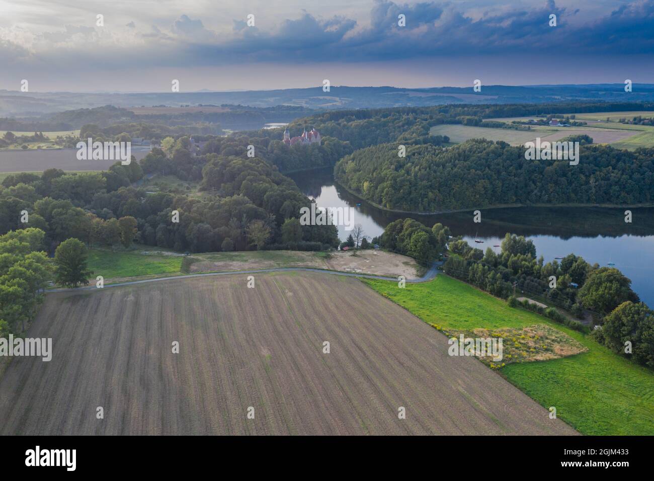 Château de Czocha. Pologne occidentale. Vue depuis le drone. Banque D'Images