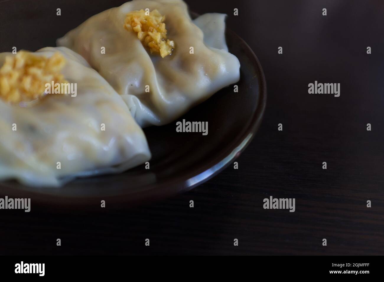 Rouleaux de nouilles de riz vapeur chinois et pousse de bambou Banque D'Images