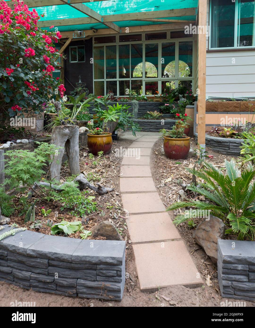 Jardin et chemin Banque D'Images