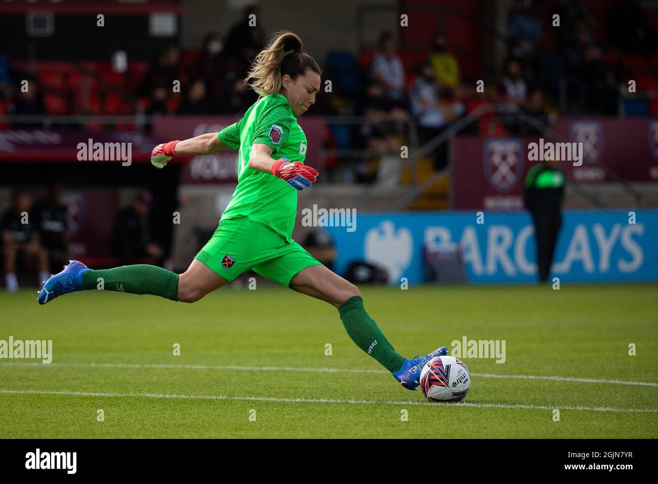 Londres, Royaume-Uni. 11 septembre 2021. Mackenzie Arnold de West Ham. Barclays FA femmes Super League West Ham vs Aston Villa. Crédit : Liam Asman/Alay Live News Banque D'Images