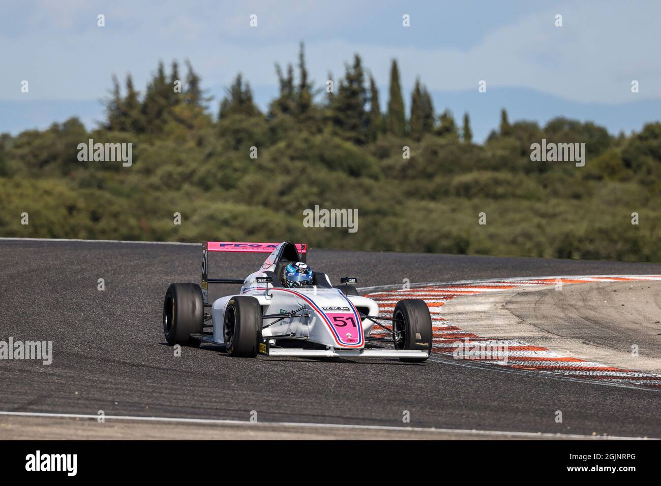 51 FAVARIO Angelina (FRA),FFSA F4 action de l'Académie lors du 4ème tour du Championnat de France FFSA F4 2021, du 10 au 12 septembre 2021 sur le circuit de Lédenon, à Lédenon, France - photo Marc de Mattia / DPPI Banque D'Images