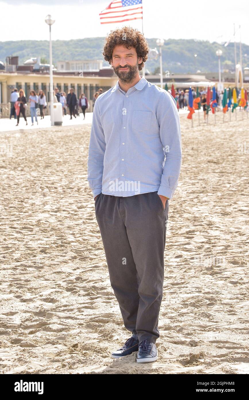 Sébastien Pouderoux assiste à une séance photo de Guermantes lors du 47e Festival américain du film de Deauville à Deauville, France, le 11 septembre 2021. Photo de Julien Reynaud/APS-Medias/ABACAPRESS.COM Banque D'Images