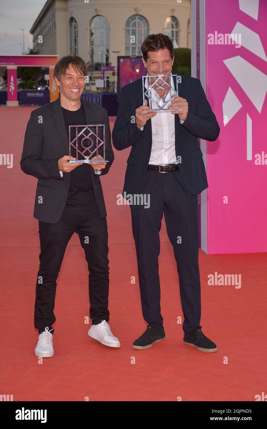 Sean Baker, Simon Rex assiste à la séance photo des lauréats lors du 47e Festival du film américain de Deauville, à Deauville, en France, le 11 septembre 2021. Photo de Julien Reynaud/APS-Medias/ABACAPRESS.COM Banque D'Images