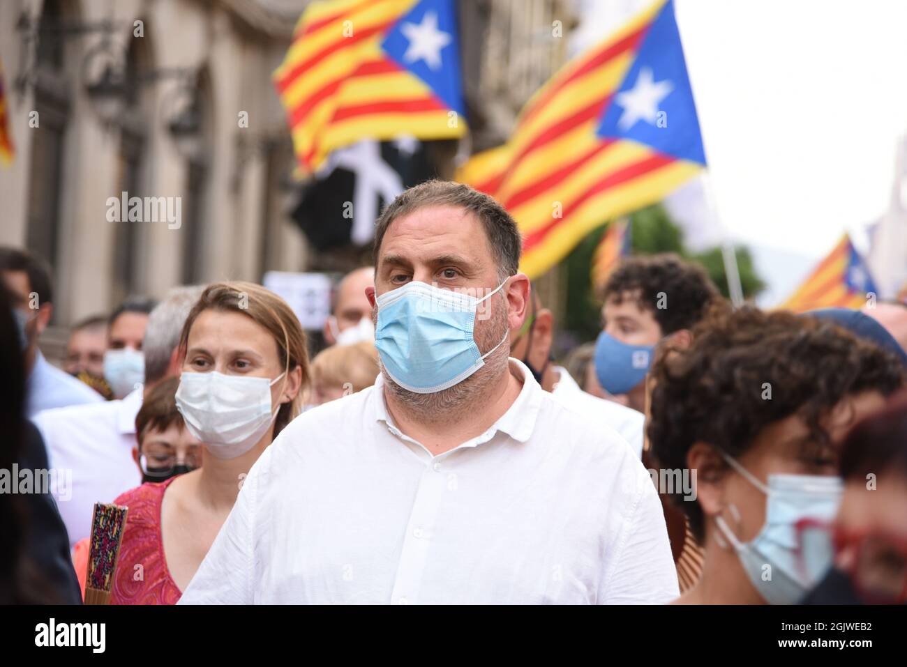 Barcelone, Espagne. 11 septembre 2021. Le chef de la gauche républicaine de Catalogne (ERC) Oriol Junqueras a pardonné il y a quelques mois par le Gouvernement espagnol pour son emprisonnement pour le référendum illégal de 2017 lors de la manifestation de la Journée nationale de Catalogne.400.000 personnes selon l'Assemblée nationale catalane (ANC) et 108,000 selon À la police locale de manifester à Barcelone le jour national de la Catalogne pour demander l'indépendance. Crédit : SOPA Images Limited/Alamy Live News Banque D'Images