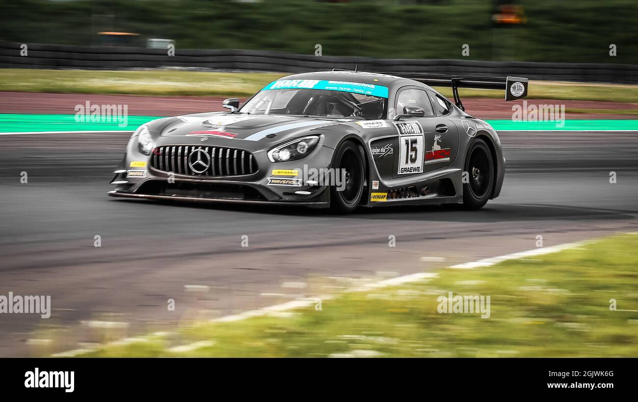 Oschersleben, Allemagne, 28 avril 2019 : Mario Hirsch pilotant une Mercedes AMG SLS GT3 lors du Trophée Spezial Tourenwagen à Oschersleben, Allemagne. Banque D'Images