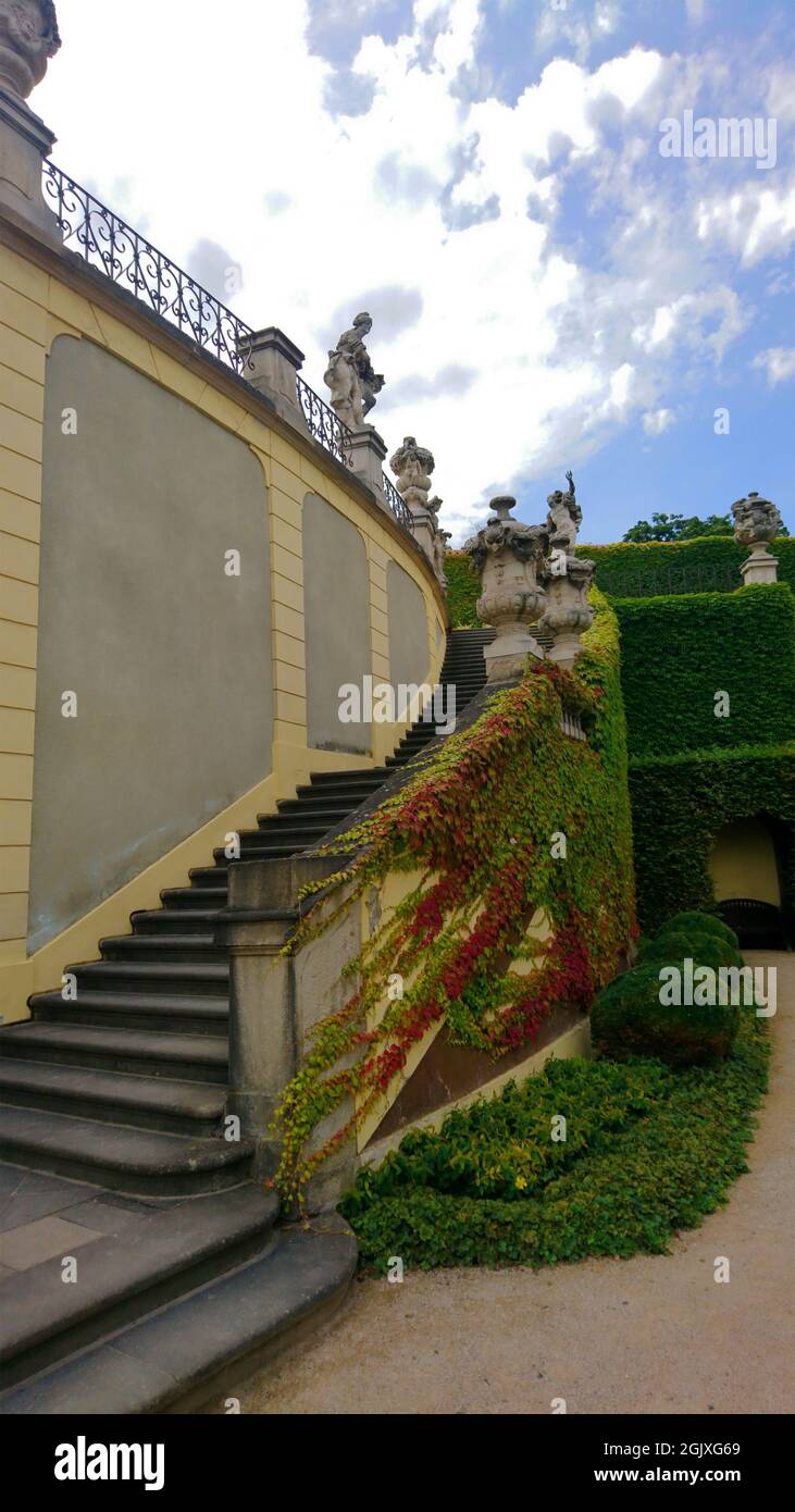 Le célèbre jardin de Vrtba (Vrtbovská zahrada) dans la ville de Prague Banque D'Images