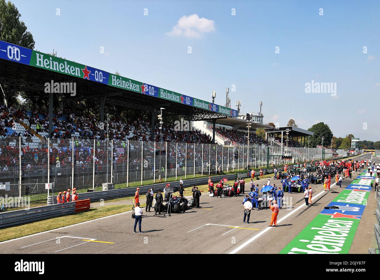 Monza, Italie. 12 septembre 2021. La grille avant le début de la course. Grand Prix d'Italie, dimanche 12 septembre 2021. Monza Italie. Crédit : James Moy/Alay Live News Banque D'Images