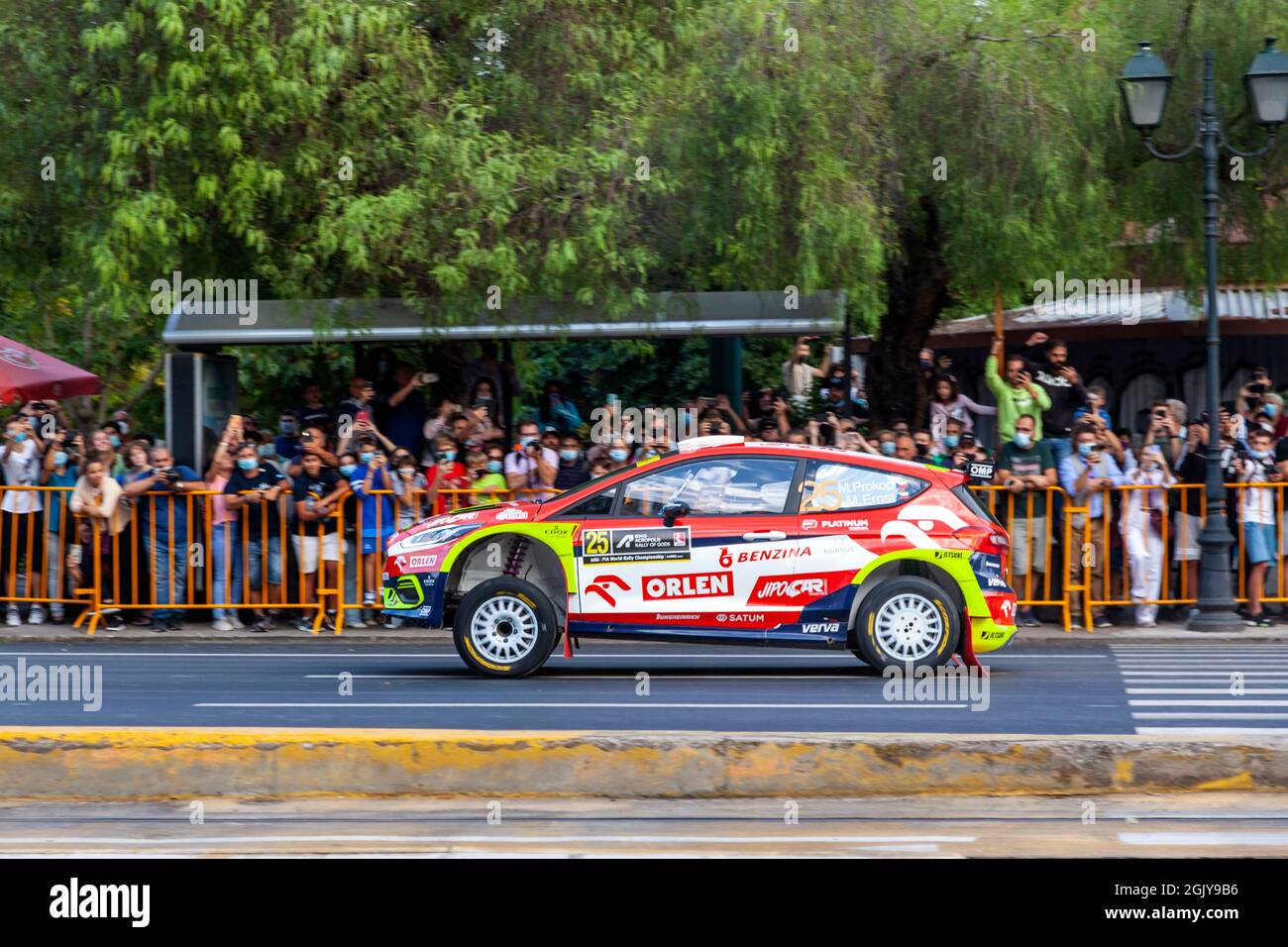 Voiture de course Ford Fiesta Mk II WRC, de M-Sport Ford World Rally Team, lors de la première étape du Rallye Acropolis 2021, tenue à Athènes, Grèce, Banque D'Images