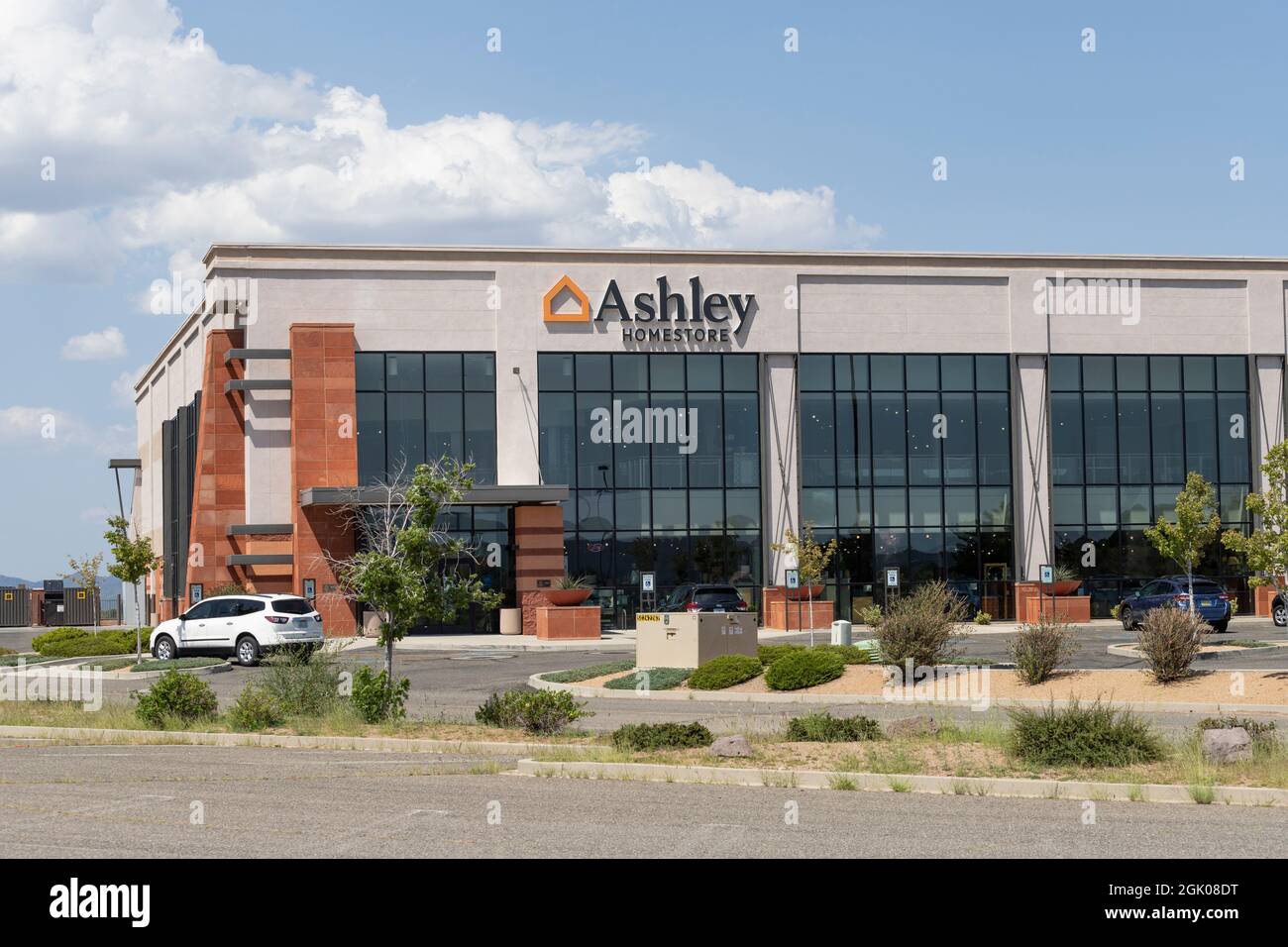 Prescott - Circa septembre 2021: Ashley Furniture Homestore point de vente au détail. Ashley Homestore est le plus grand détaillant de meubles de maison en Amérique du Nord. Banque D'Images