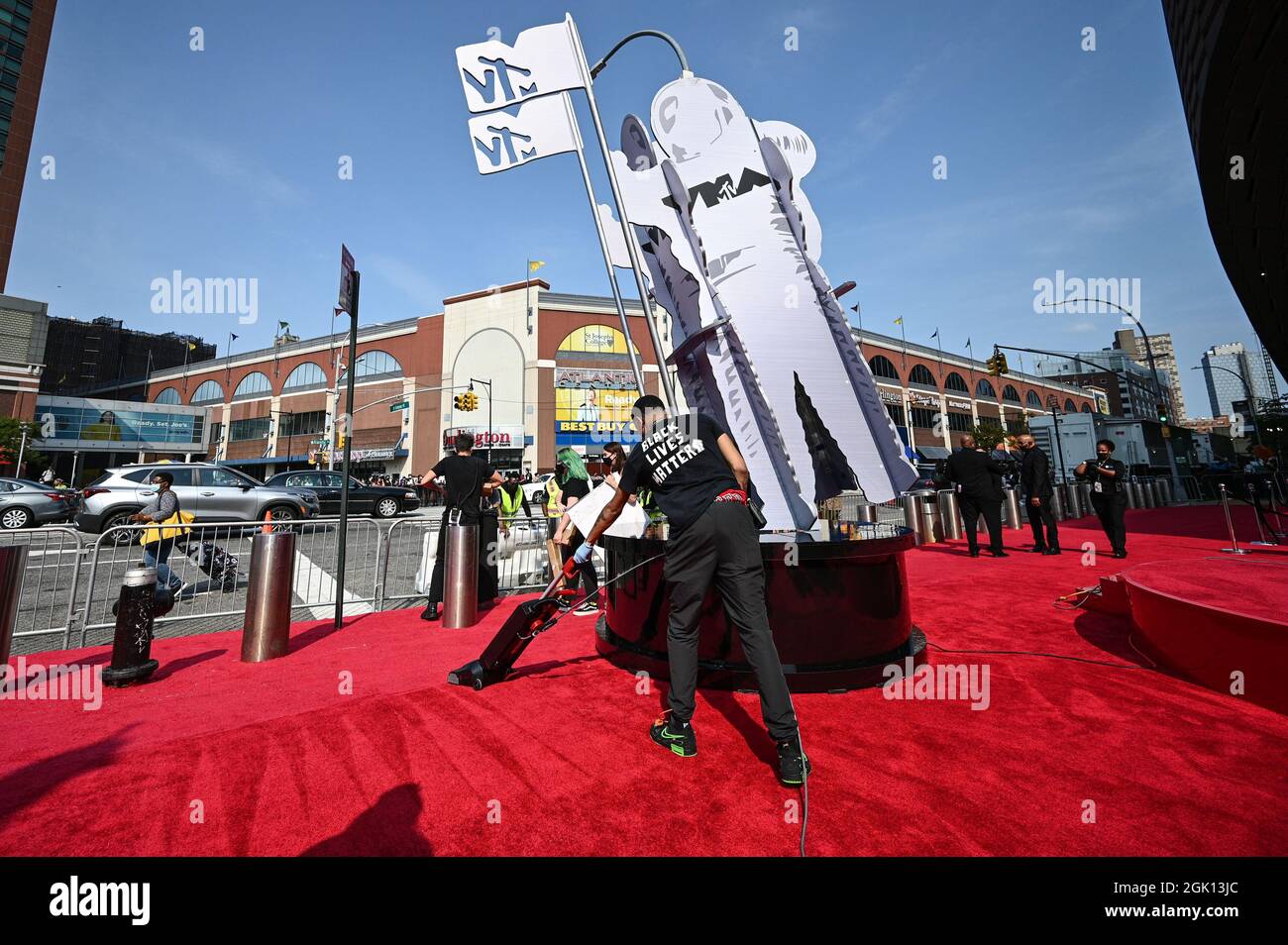 New York, États-Unis. 12 septembre 2021. Le tapis rouge aux MTV Video Music Awards 2021 qui se tiennent au Barclay's Centre de Brooklyn, NY, le 12 septembre 2021. (Photo par Anthony Behar/Sipa USA) crédit: SIPA USA/Alay Live News Banque D'Images