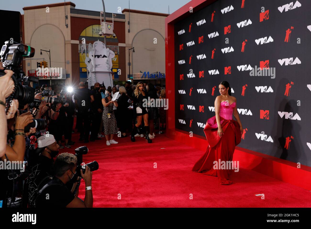 2021 MTV Video Music Awards - arrivées - Barclays Center, Brooklyn, New York, États-Unis, septembre 12, 2021 - Camila Cabello. REUTERS/Andrew Kelly Banque D'Images