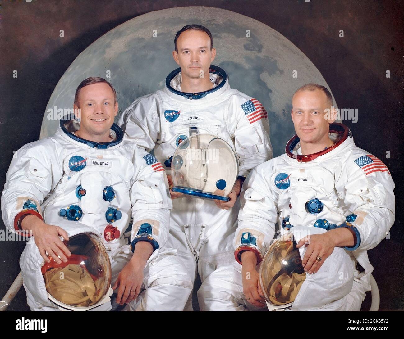 PORTRAIT DE L'ÉQUIPE APOLLO 11. REF: JSC-S69-31740. ARMSTRONG, NEIL-A, COMMANDANT; COLLINS, MICHAEL, PILOTE DE MODULE ; PILOTE DE MODULE ALDRIN BUZZ, EDWIN E., PILOTE DE MODULE LUNAR. Banque D'Images