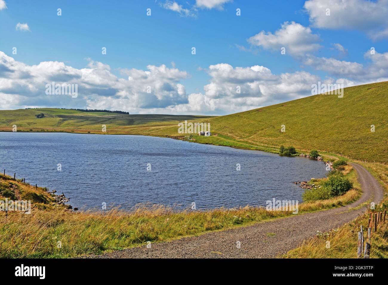 Lac de Roche Orcine, Cezallier, département du Puy-de-Dôme, région Auvergne-Rhône-Alpes, massif-Central, France Banque D'Images