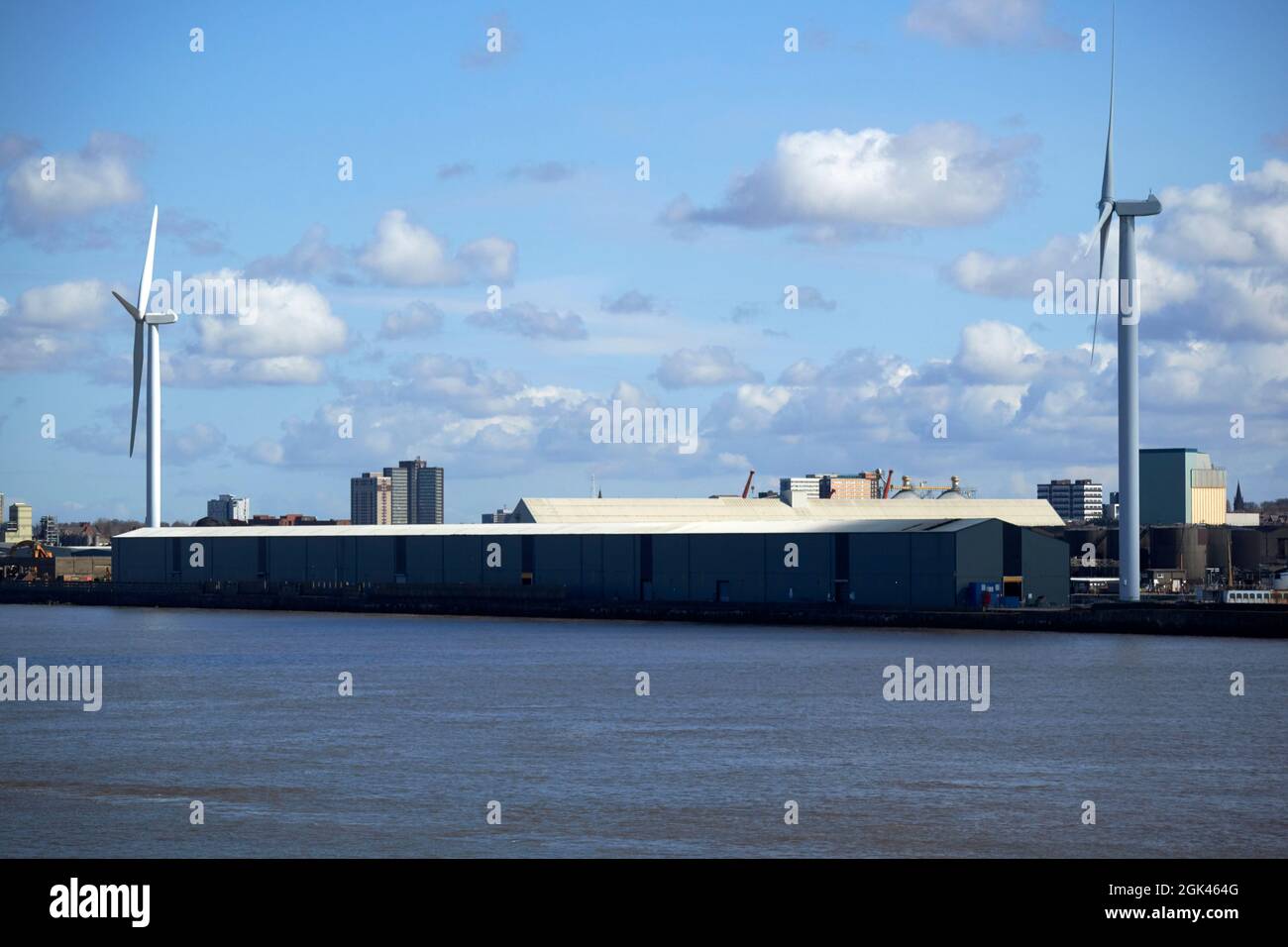 parc éolien du port de liverpool et entrepôt du quai huskisson port liverpool angleterre royaume-uni Banque D'Images