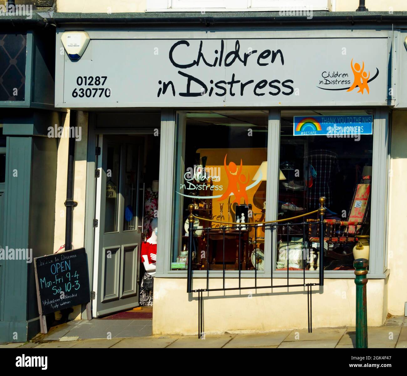 Extérieur de la boutique de la Charité enfants en détresse dans le nord du Yorkshire de Guisborough Banque D'Images