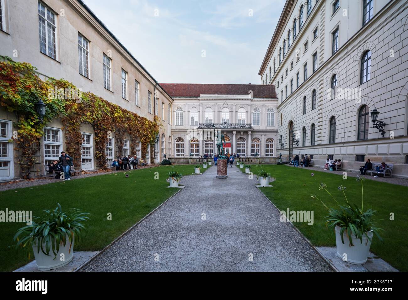 Konigsbauhof (cour du Palais Royal) et le musée Residenz de Munich Residenz - Munich, Bavière, Allemagne Banque D'Images