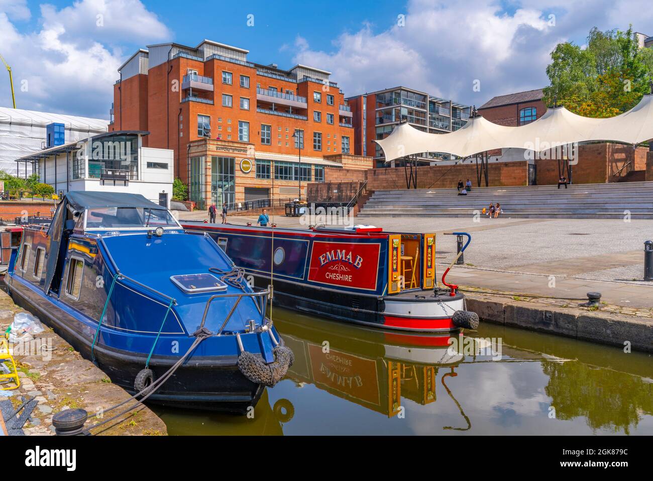 Vue sur les canaux de Castlefield Basin, Manchester, Lancashire, Angleterre, Royaume-Uni, Europe Banque D'Images