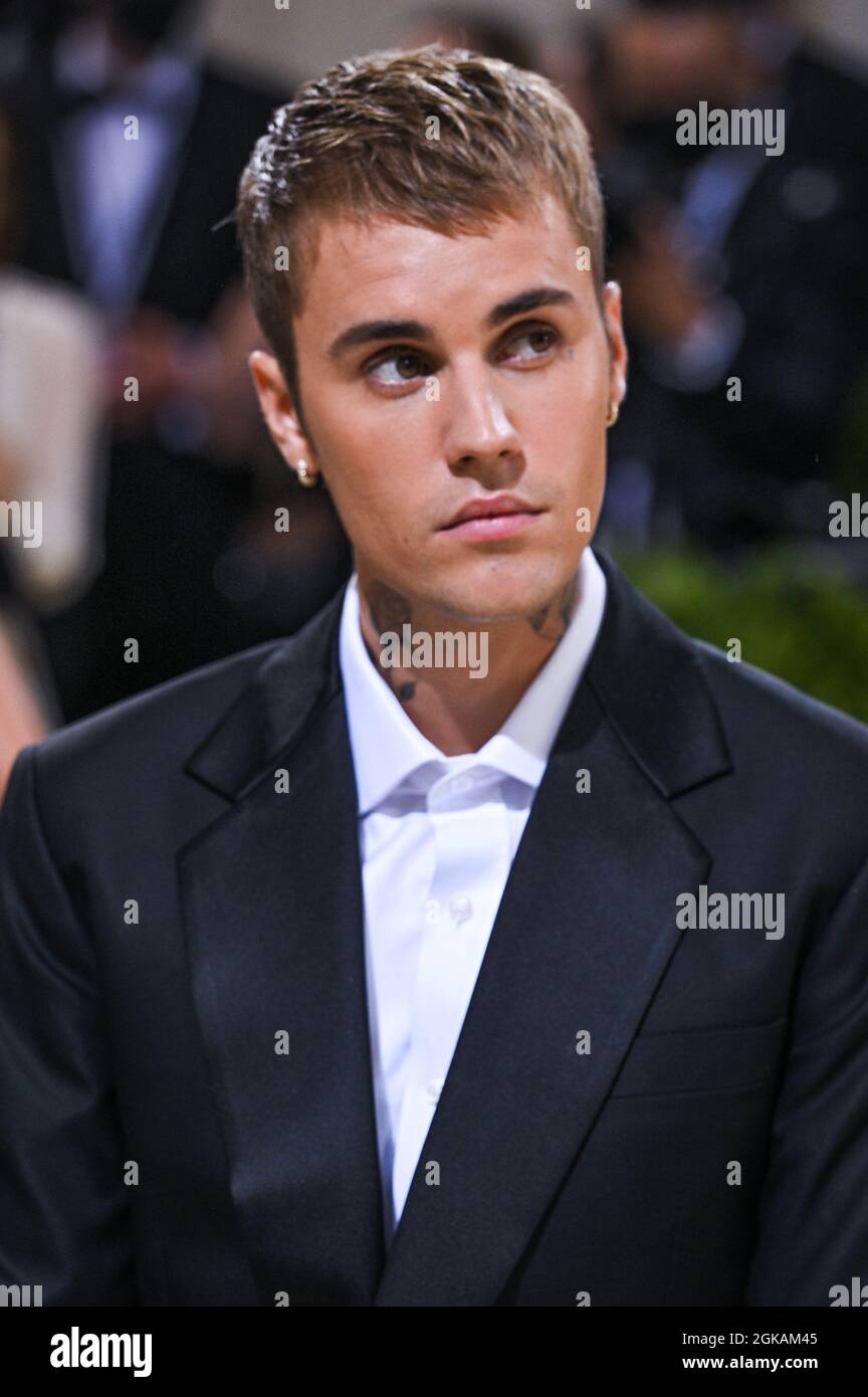 New York, États-Unis. 13 septembre 2021. Justin Beiber marchant sur le tapis rouge au gala 2021 du Metropolitan Museum of Art Costume Institute célébrant l'ouverture de l'exposition intitulée In America: A Lexique of Fashion qui s'est tenue au Metropolitan Museum of Art de New York, NY, le 13 septembre 2021. (Photo par Anthony Behar/Sipa USA) crédit: SIPA USA/Alay Live News Banque D'Images