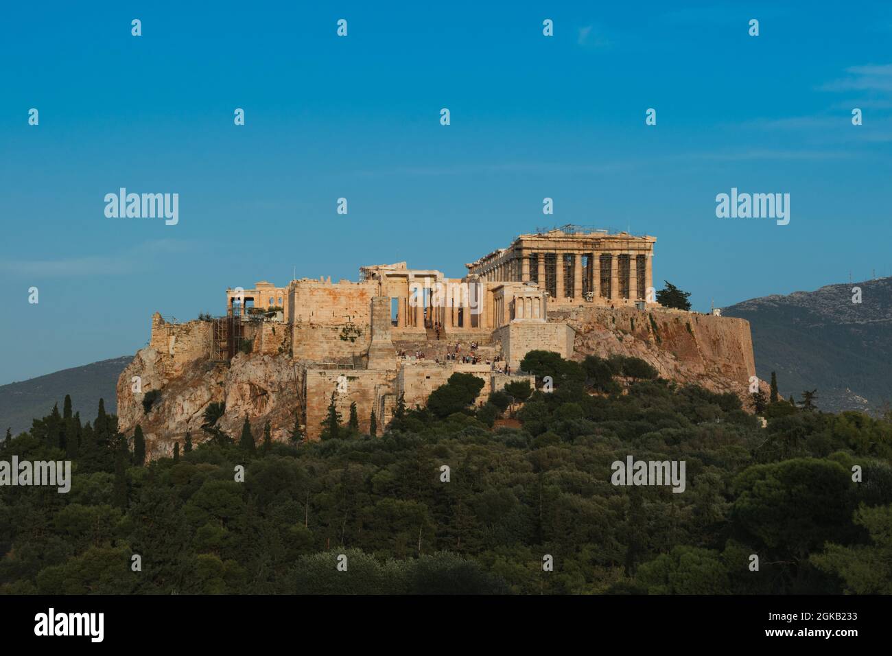 Vue sur l'Acropole depuis la colline de Filopappou Banque D'Images